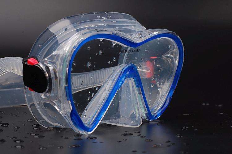 液態硅膠.jpg 液態硅膠.jpg